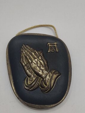 Vintage Albrecht Durer Brass Praying Hands Plaque Wall Hanging 4.5"